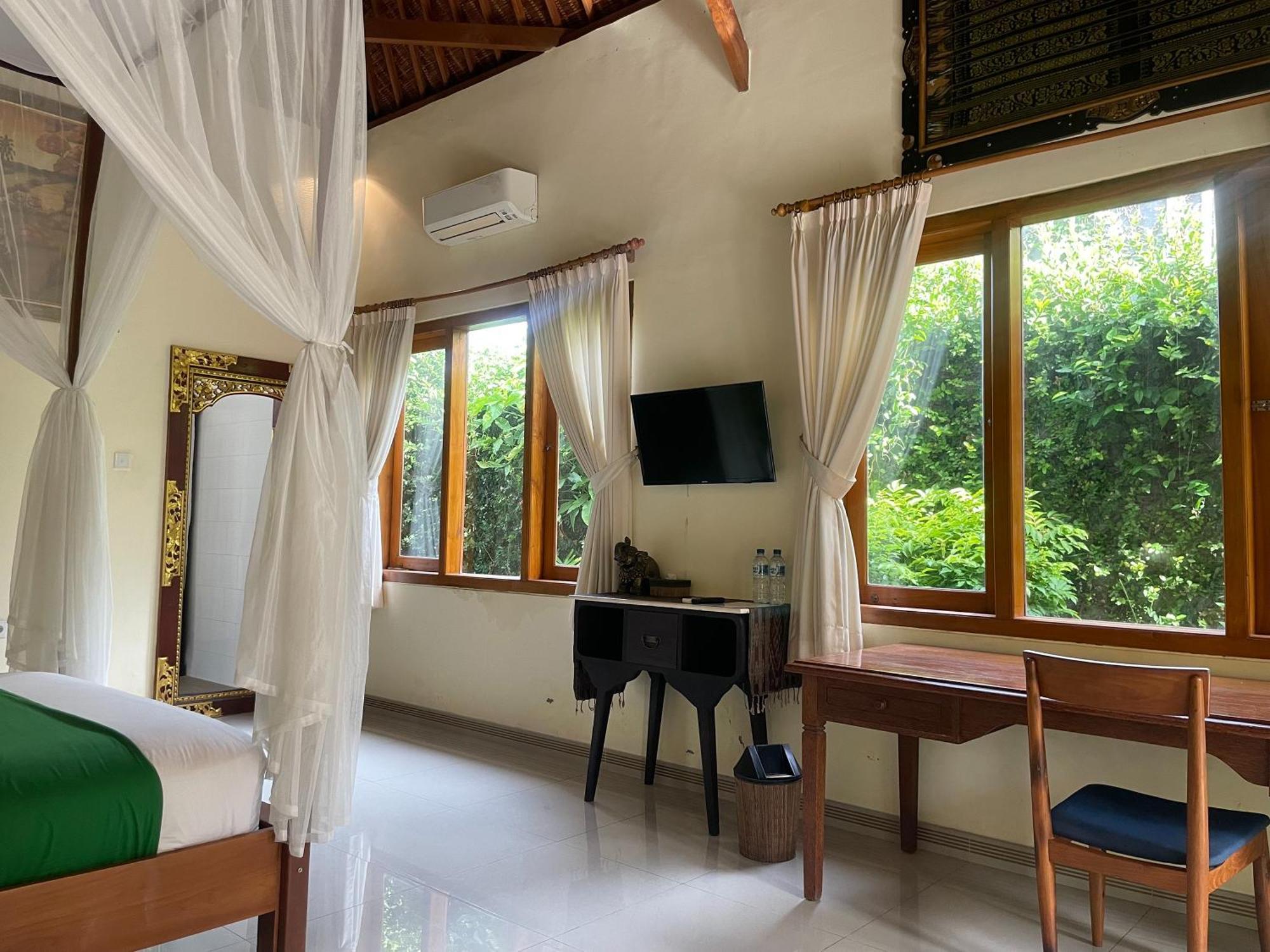 Graha Madesimon Hotel Ketewel ภายนอก รูปภาพ