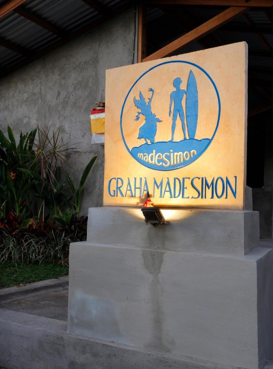 Graha Madesimon Hotel Ketewel ภายนอก รูปภาพ
